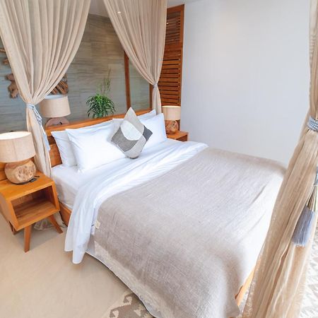 Villa Kaliente Toyapakeh 外观 照片